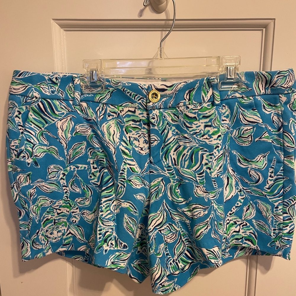 Lilly Pulitzer Blue and Green Patterned Women Shorts size 10